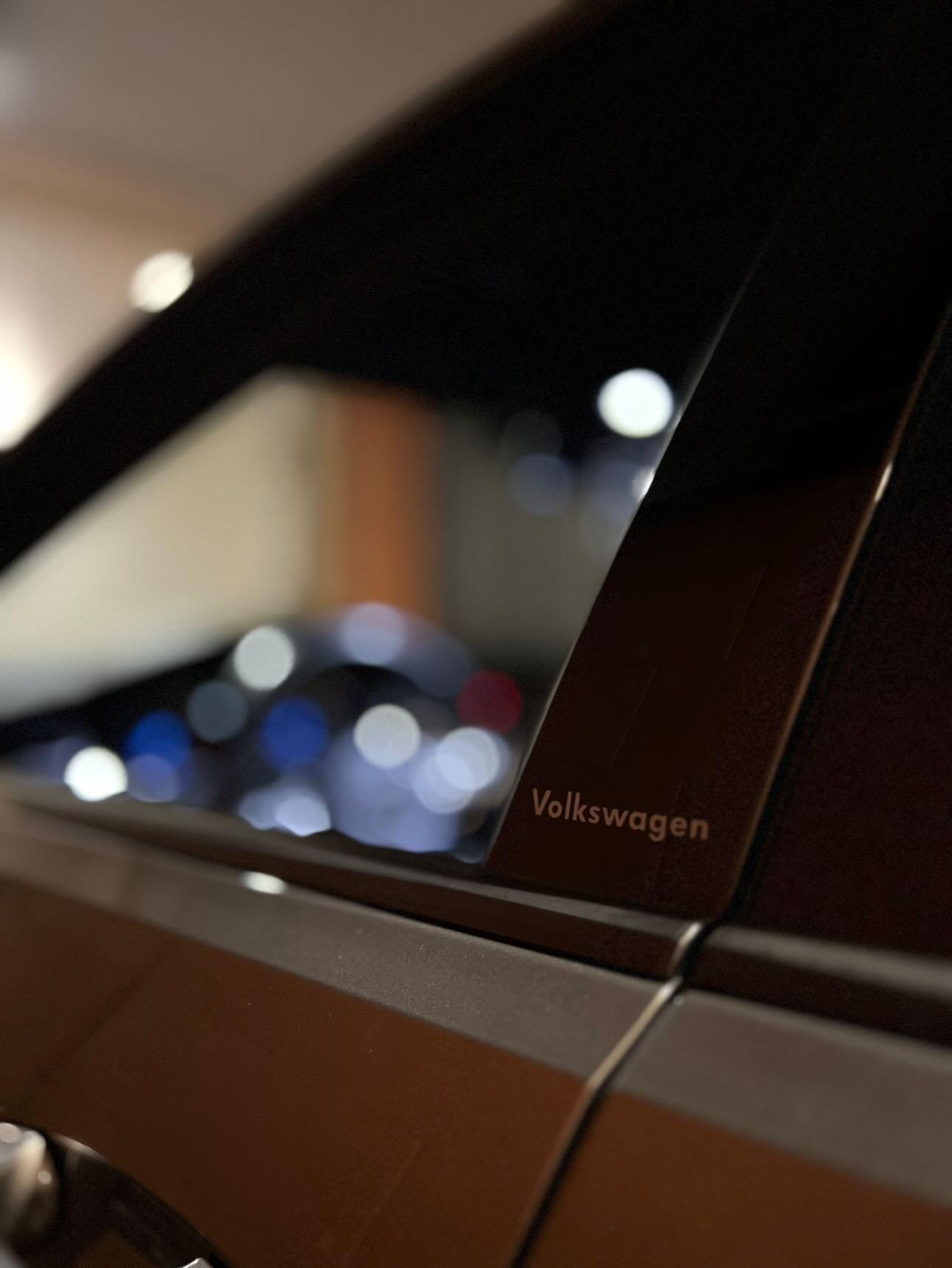 Deur embleem VW voor golf 8 (X2 pack)