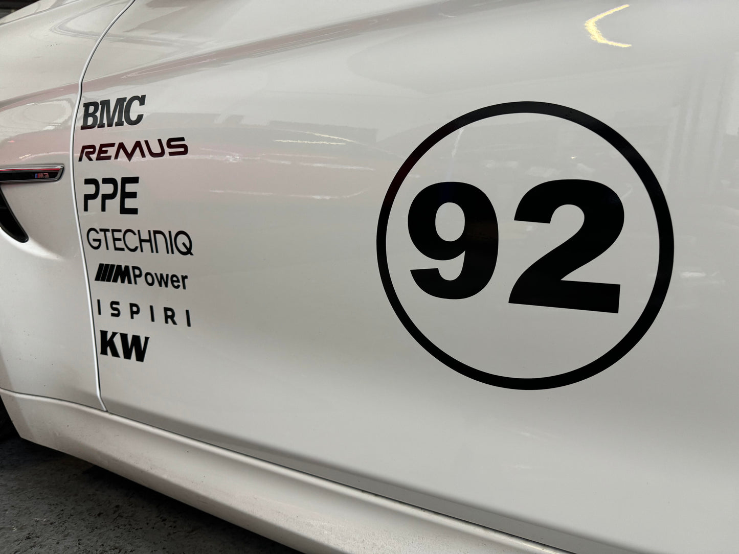 Autocollant de course (Cercle)